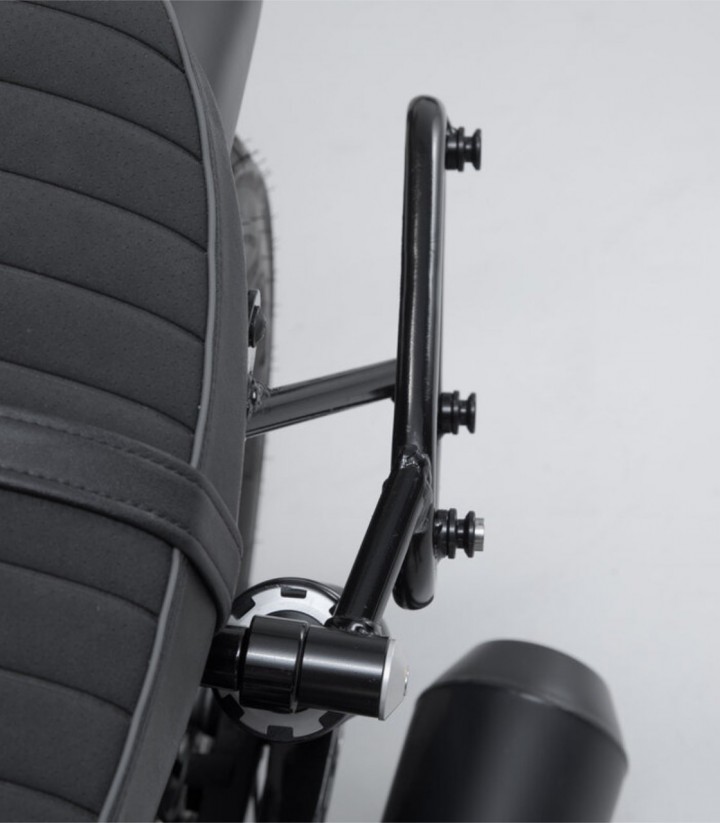 Soporte Lateral Izquierdo SLC Moto-Guzzi V9 Roamer / Bobber (15-18) SW-MOTECH HTA.17.797.10001 HTA.17.797.10001