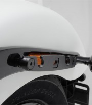 Soporte Lateral Izquierdo SLH LH2 Harley-Davidson Softail Slim (17) SW-MOTECH HTA.18.682.10200 HTA.18.682.10200