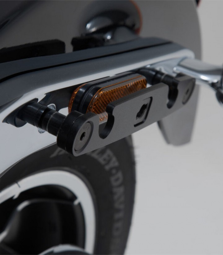 Soporte Lateral Izquierdo SLH LH2 Harley-Davidson Softail Low Rider (17) SW-MOTECH HTA.18.682.10300 HTA.18.682.10300