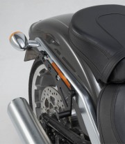 Soporte Lateral Derecho SLH LH1 Harley-Davidson Breakout / Fat Boy (17) SW-MOTECH HTA.18.682.10600 HTA.18.682.10600