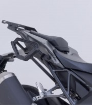 Soporte Lateral Derecho V-LOC Honda CB1000 Hornet / SP (24) SW-MOTECH VMC.01.211.11000 VMC.01.211.11000