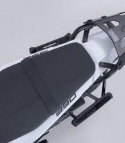 Soporte Lateral Izquierdo V-LOC KTM 250 / 390 Adventure, 125 / 390 SMC R / Enduro R (25) SW-MOTECH VMC.04.417.10000 VMC.04.41...