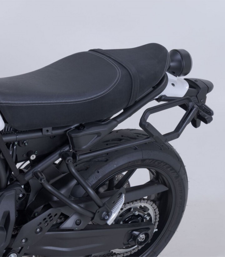 Soporte Lateral Izquierdo V-LOC Yamaha XSR 700 (15-21) SW-MOTECH VMC.06.642.10000 VMC.06.642.10000