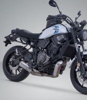 Soporte Lateral Derecho V-LOC Yamaha XSR 700 (15-21) SW-MOTECH VMC.06.642.11000 VMC.06.642.11000