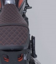 Soporte Lateral Derecho V-LOC Kawasaki Z900RS (17-25) SW-MOTECH VMC.08.891.11000 VMC.08.891.11000