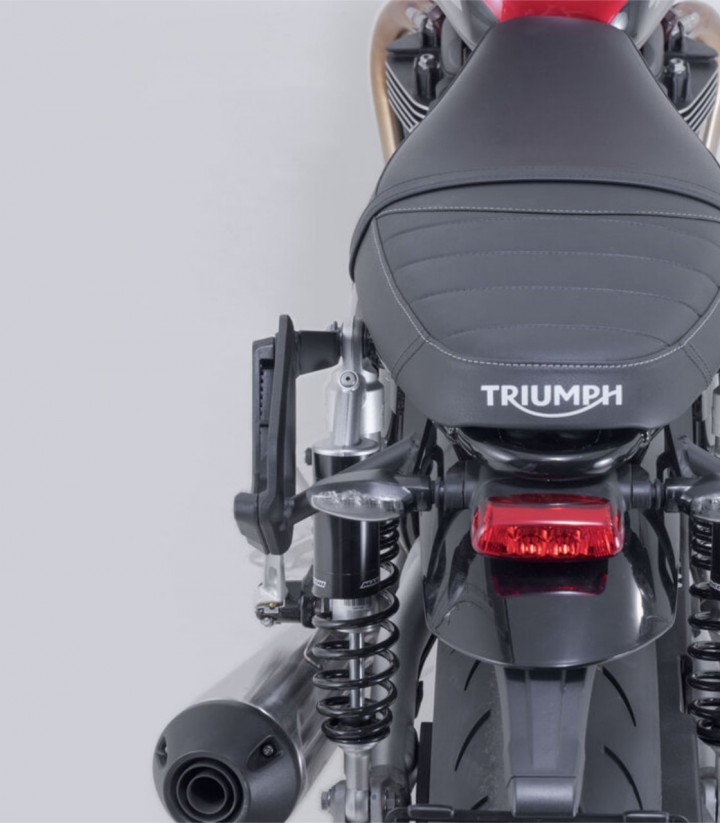 Soporte Lateral Izquierdo V-LOC Triumph Speed Twin 1200 (18-25) SW-MOTECH VMC.11.928.10000 VMC.11.928.10000