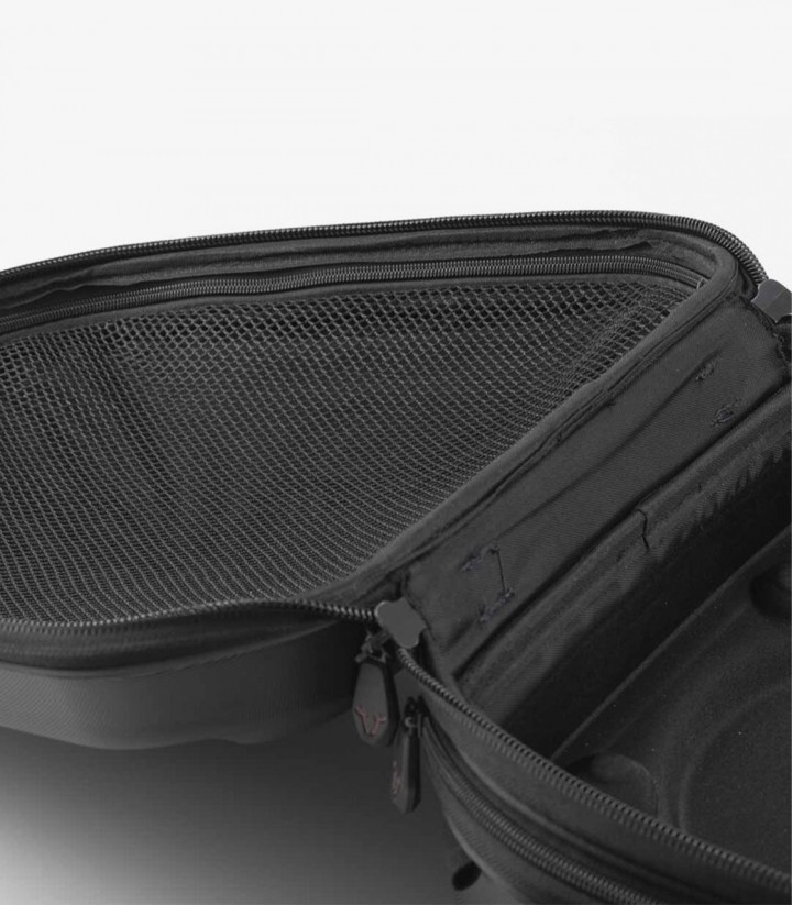 Maleta Superior URBAN ABS con Sistema de Amarre Negra 16-29 L SW-MOTECH BC.HTA.00.677.22000/B BC.HTA.00.677.22000/B