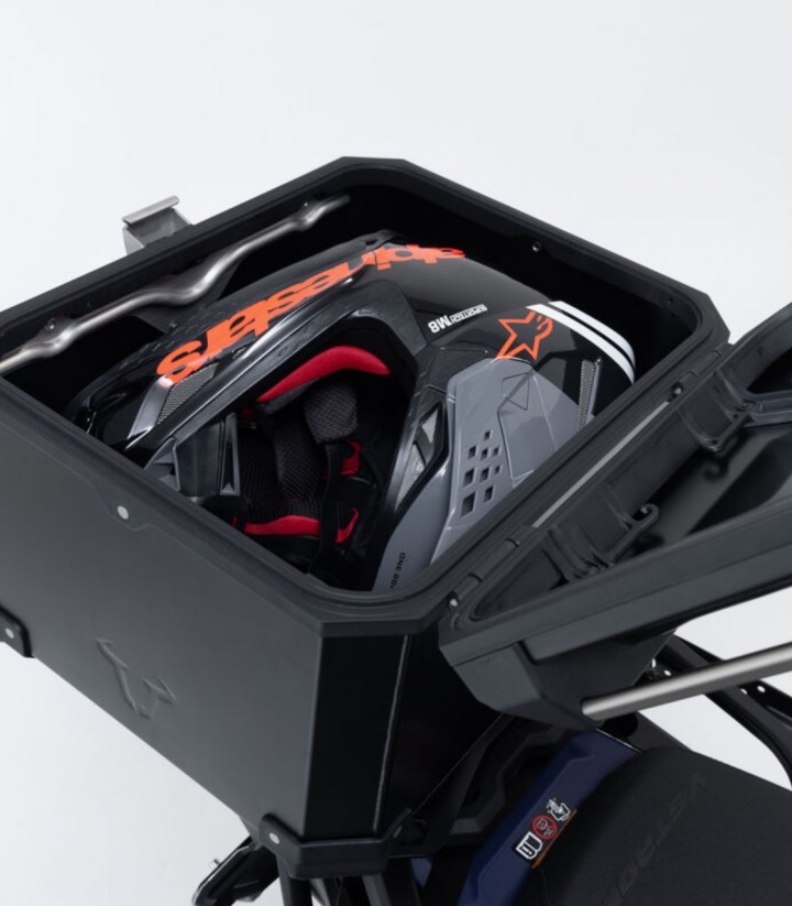 SW-MOTECH 38 L TRAX ADV Side Case with Carrier for Honda NT1100D, NT1100A (21 / 24), NT1100DE (24) Black GPT.01.052.70000/B G...