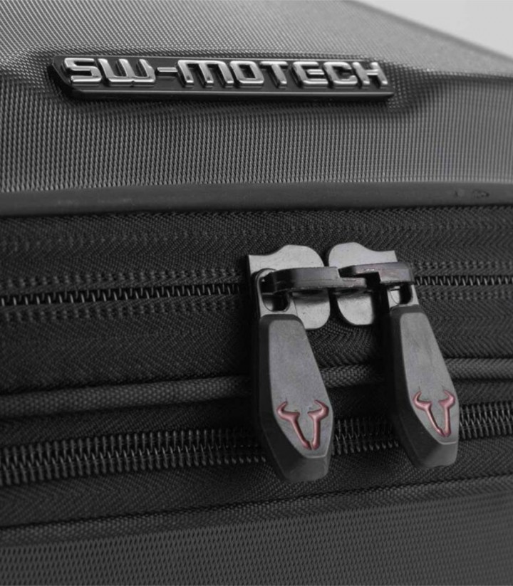 Maleta Superior con Soporte URBAN ABS Negro 16-29 L Honda CL500 (22 / 24) SW-MOTECH GPT.01.086.60000/B GPT.01.086.60000/B