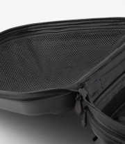 Maleta Superior con Soporte URBAN ABS Negro 16-29 L Honda CL500 (22 / 24) SW-MOTECH GPT.01.086.60000/B GPT.01.086.60000/B