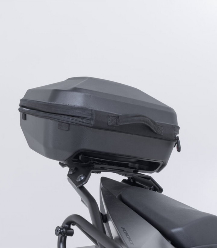 Topcase mit Träger URBAN ABS Schwarz 16-29 L Honda CB1000 Hornet (24) SW-MOTECH GPT.01.211.60000/B