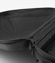 Maleta Superior con Soporte URBAN ABS Negro 16-29 L Honda CB1000 Hornet / SP (24) SW-MOTECH GPT.01.211.60000/B GPT.01.211.600...