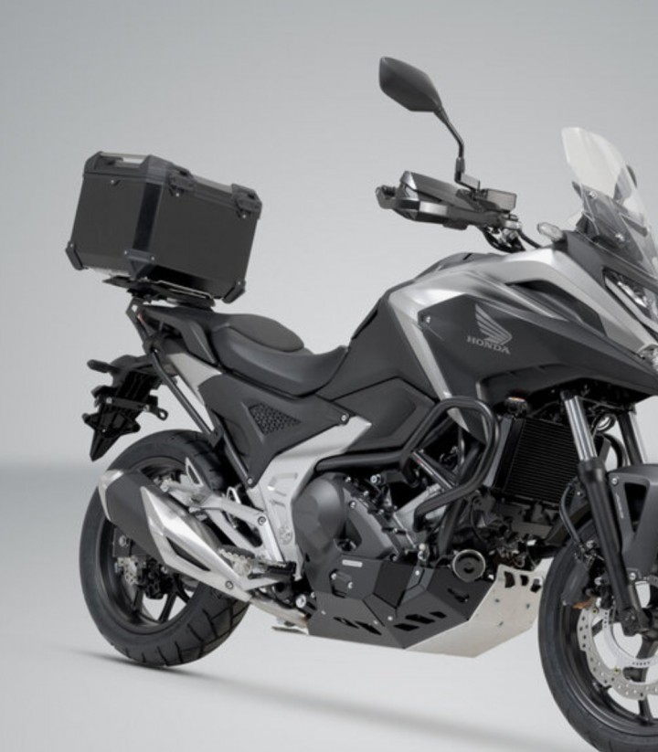 Maleta Superior con Soporte TRAX ADV Negra 38 L Honda NC750XD / XA (20-24) SW-MOTECH GPT.01.841.70000/B GPT.01.841.70000/B
