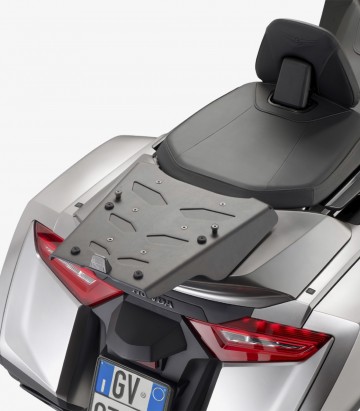 Soporte GIVI Maleta Trasera MONOKEY® Honda GL 1800 Gold Wing (18-26) SRA1172