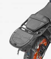 GIVI MONOLOCK® Top Case Mount KTM 125 Duke (25-26) SR7720