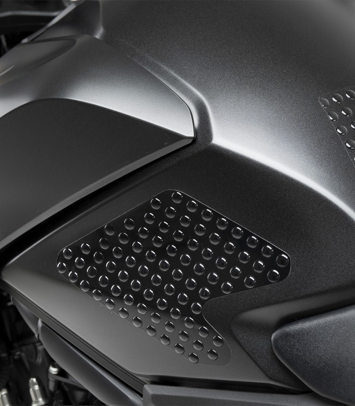 Protector Depósito Pro 2 Honda CB1000 Hornet (25-26) Puig Negro 22398N
