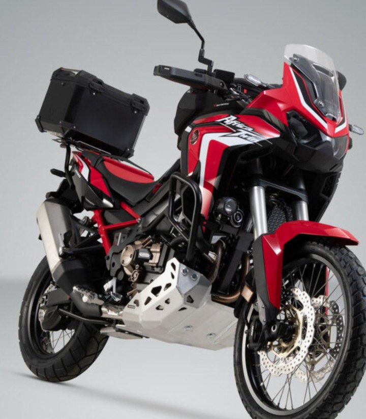 Maleta Superior con Soporte TRAX ADV Negra 38 L Honda CRF1100L Africa Twin (19-21) SW-MOTECH GPT.01.950.70001/B GPT.01.950.70...