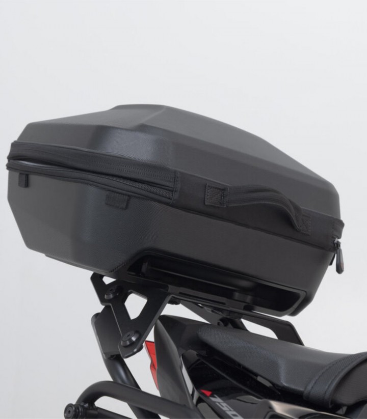 Maleta Superior con Soporte URBAN ABS Negro 16-29 L Honda CB750 Hornet (22-24) SW-MOTECH GPT.01.971.60000/B GPT.01.971.60000/B