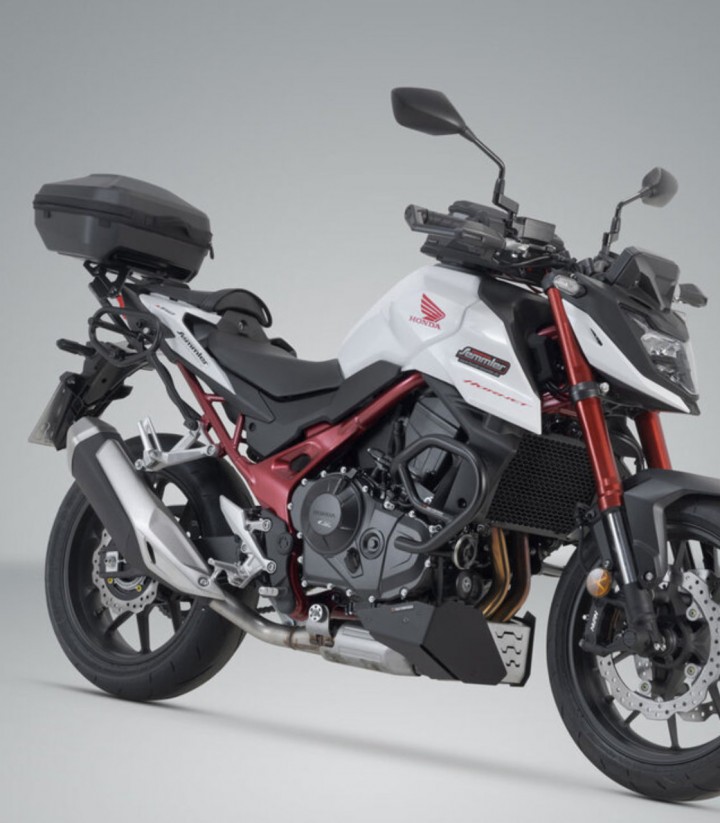 Maleta Superior con Soporte URBAN ABS Negro 16-29 L Honda CB750 Hornet (22-24) SW-MOTECH GPT.01.971.60000/B GPT.01.971.60000/B