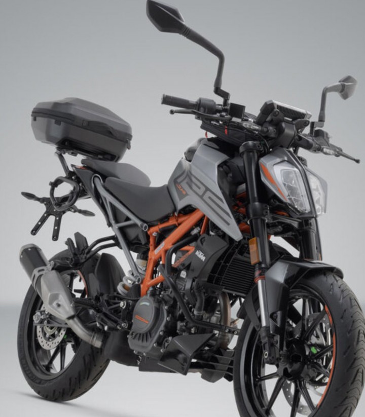 Topcase mit Träger URBAN ABS Schwarz 16-29 L KTM 125 Duke (17-23), 390 Duke (17-23) SW-MOTECH GPT.04.882.60000/B