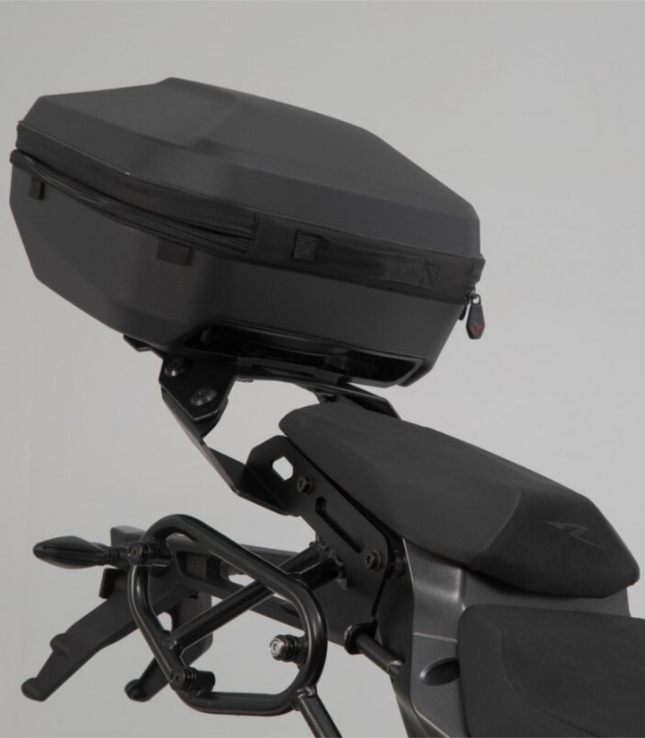 Maleta Superior con Soporte URBAN ABS Negro 16-29 L KTM 1290 / 1390 Super Duke R (19-23) SW-MOTECH GPT.04.915.60000/B GPT.04....