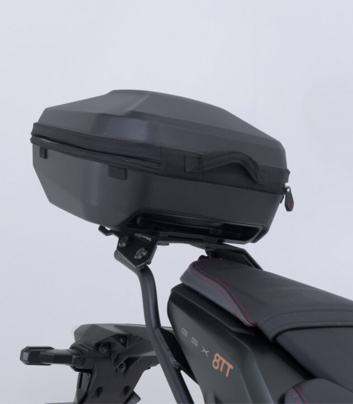 Maleta Superior con Soporte URBAN ABS Negro 16-29 L Suzuki GSX-8T / TT (25) SW-MOTECH GPT.05.031.60000/B GPT.05.031.60000/B