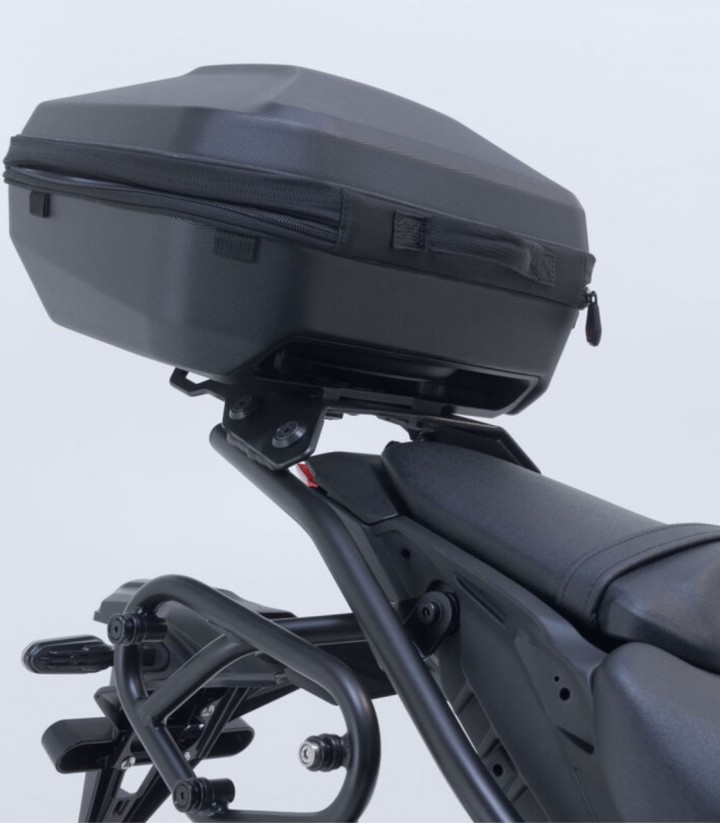 Maleta Superior con Soporte URBAN ABS Negro 16-29 L Yamaha MT-09 (23-24) SW-MOTECH GPT.06.036.60000/B GPT.06.036.60000/B