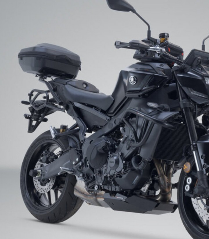 Maleta Superior con Soporte URBAN ABS Negro 16-29 L Yamaha MT-09 (23-24) SW-MOTECH GPT.06.036.60000/B GPT.06.036.60000/B