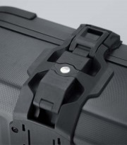 Maleta Superior con Soporte DUSC L Negro 41 L Yamaha Tracer 9 (24) SW-MOTECH GPT.06.597.65000/B GPT.06.597.65000/B
