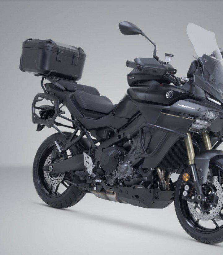 Topcase mit Träger DUSC Schwarz 41 L Yamaha Tracer 9, Tracer 9 GT, Tracer 9 Y-AMT, Tracer 9 GT Y-AMT, Tracer 9 GT+ Y-AMT (24) SW