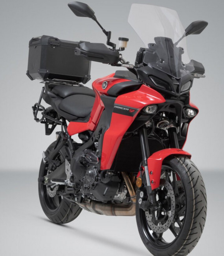 Maleta Superior con Soporte TRAX ADV Negra 38 L Yamaha Tracer 9 / GT / GT + (20-24) SW-MOTECH GPT.06.921.70000/B GPT.06.921.7...