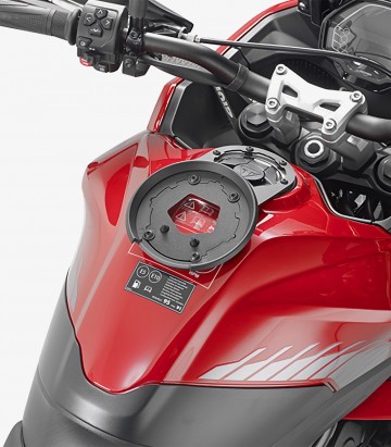 GIVI Tanklock/ED Tank Bag Adapter BF69