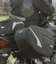 Alforjas Laterales Expandibles EASY10 27-35 L cada una GIVI