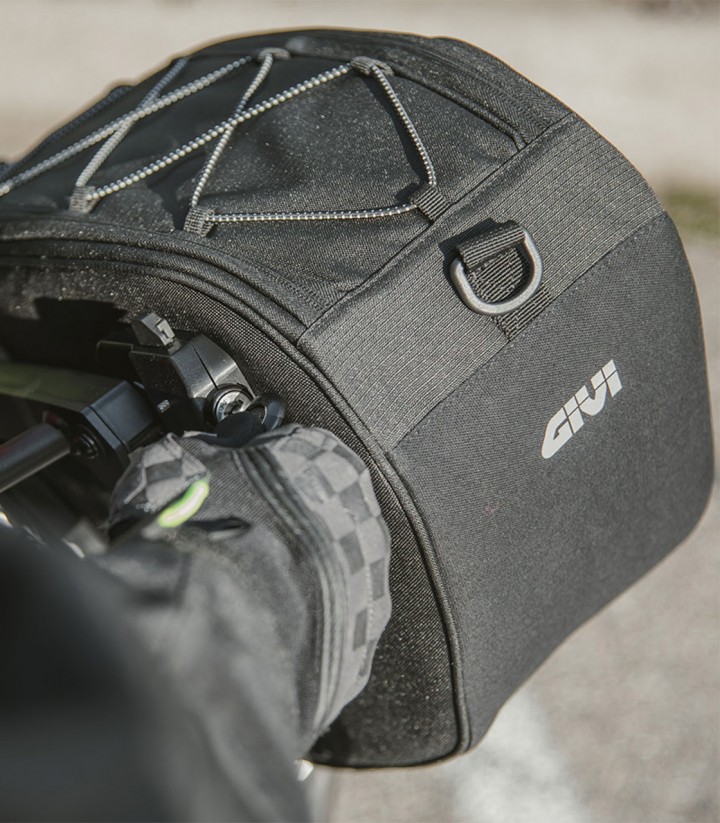 Seitentaschen Stealth EASY12R+EASY12L 18+18 L GIVI