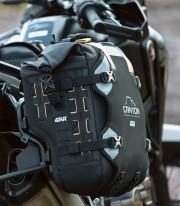 Bolsa Lateral Monokey Cam-Side Impermeable GRT727 25 L GIVI