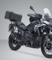 Maleta Superior con Soporte DUSC XL Negro 55 L BMW R1300GS (23-25) SW-MOTECH GPT.07.975.66003/B GPT.07.975.66003/B