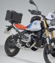 Maleta Superior con Soporte TRAX ADV Negra 38 L BMW R 12 G/S (25) SW-MOTECH GPT.07.997.70000/B GPT.07.997.70000/B