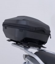 Maleta Superior con Soporte URBAN ABS Negro 16-29 L CFMOTO 800MT (21), 700MT (24) SW-MOTECH GPT.10.032.60001/B GPT.10.032.600...