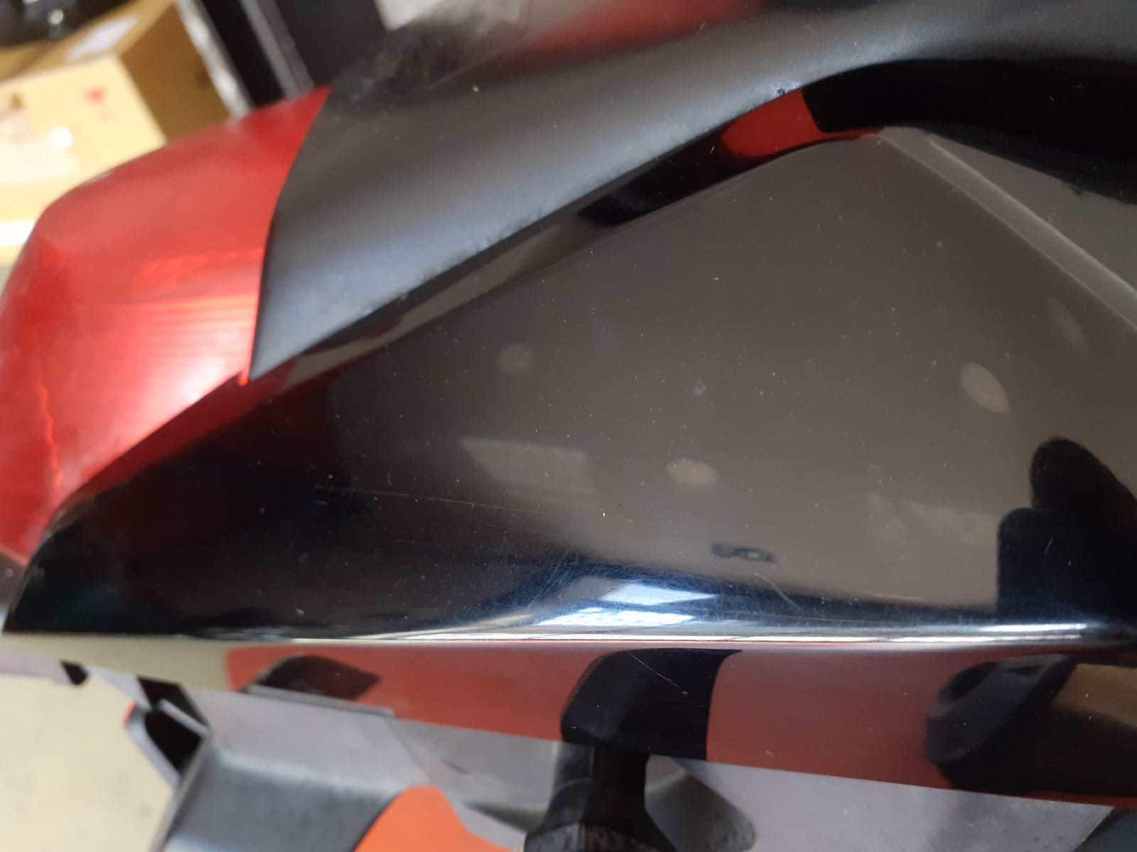 Motorcycle fairing 2024 scratch repair